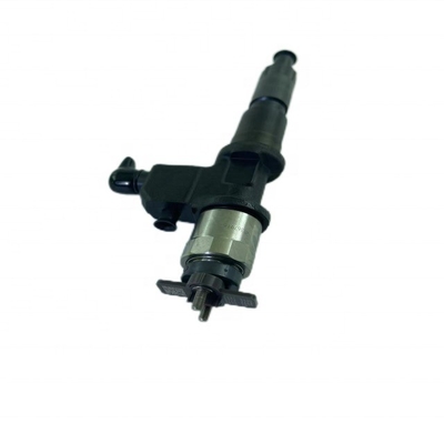 2009- QINGLING ISUZU VC46 6UZ1 Fuel Injector Assembly with Excellent Functionality